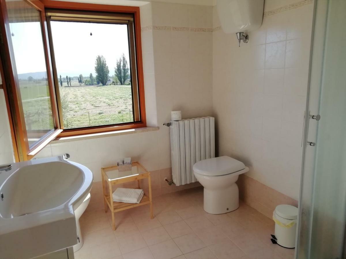 La Lanterna Di Lanfo Apartman Assisi Kültér fotó