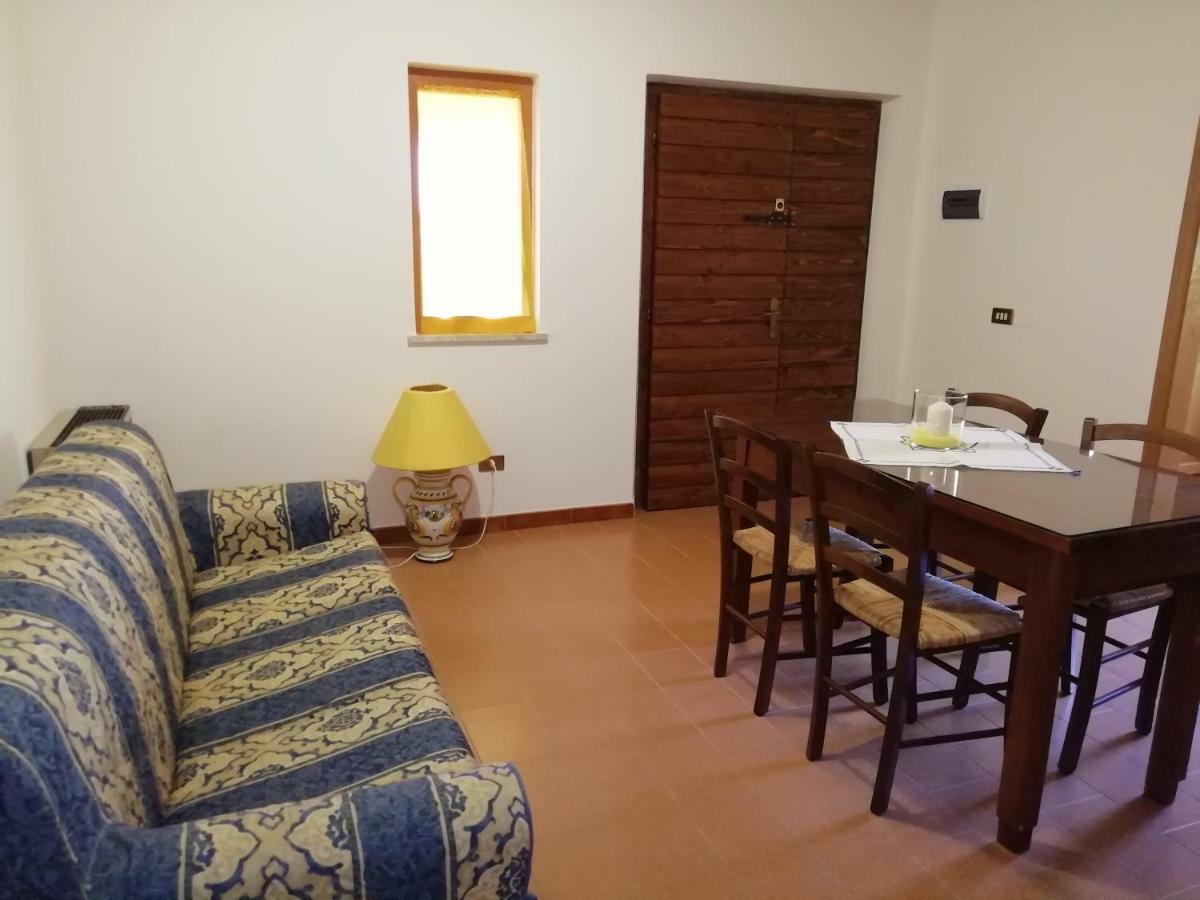 La Lanterna Di Lanfo Apartman Assisi Kültér fotó