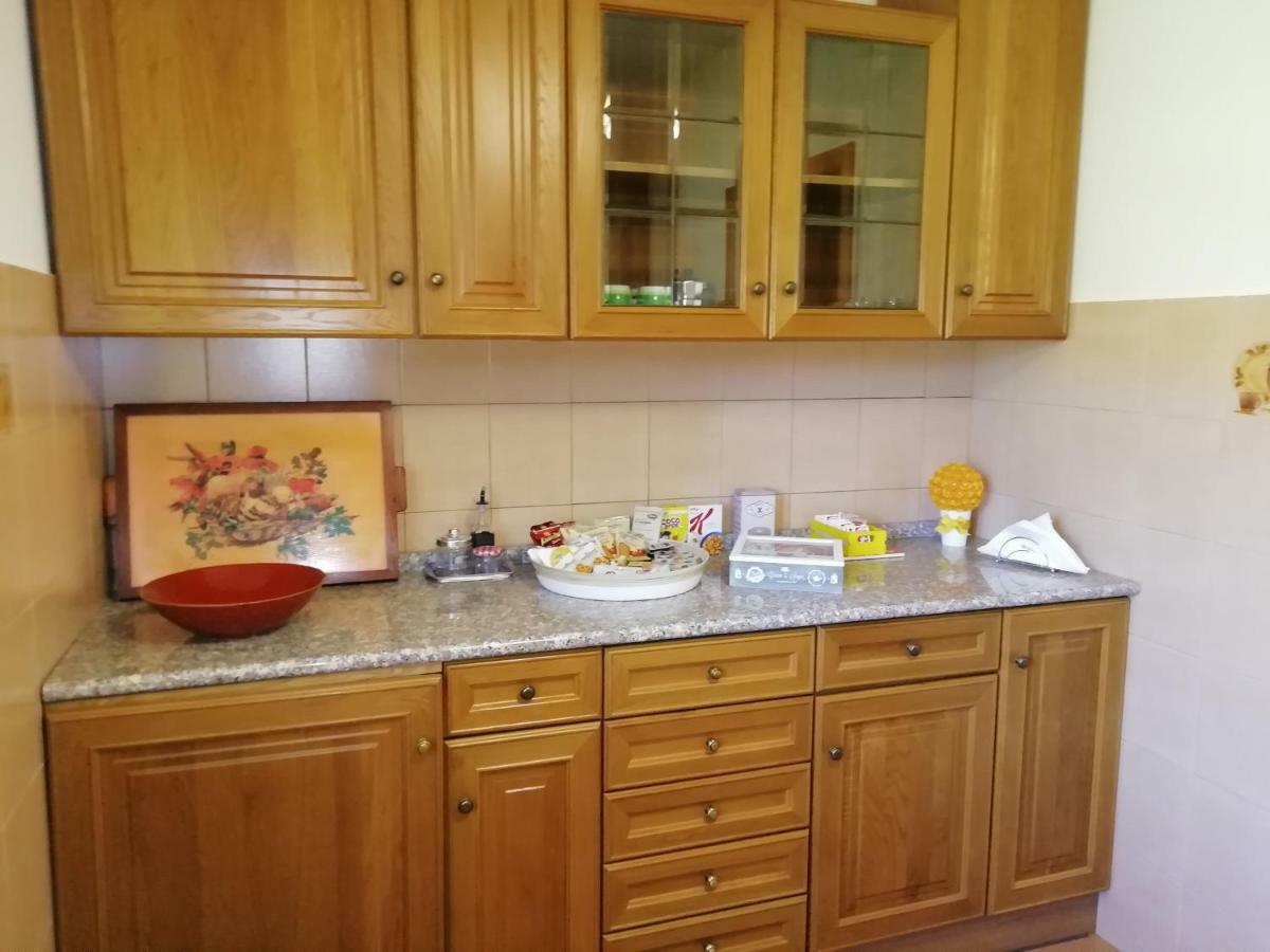 La Lanterna Di Lanfo Apartman Assisi Kültér fotó