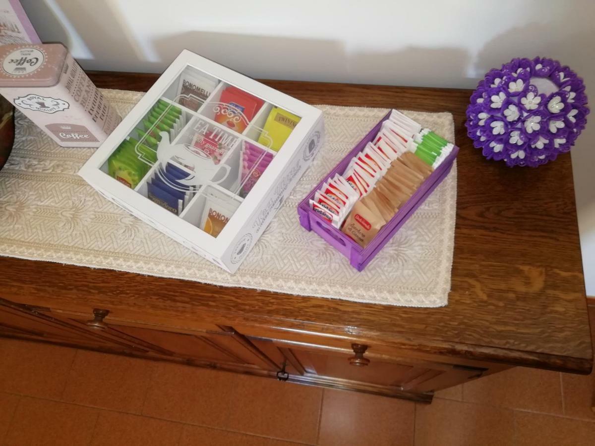 La Lanterna Di Lanfo Apartman Assisi Kültér fotó